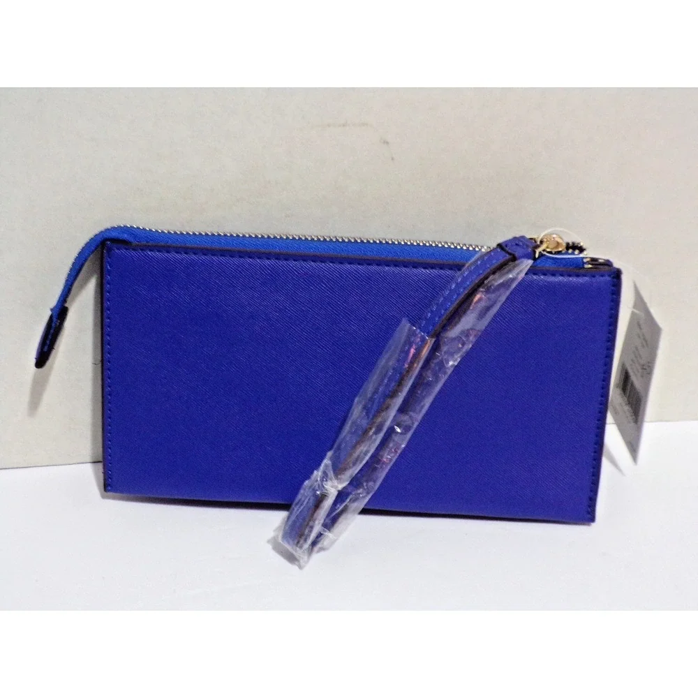 kate spade NY Wristlet Wallet Deep Blue NWT Lots of Storage CC Slots Coin Zipper